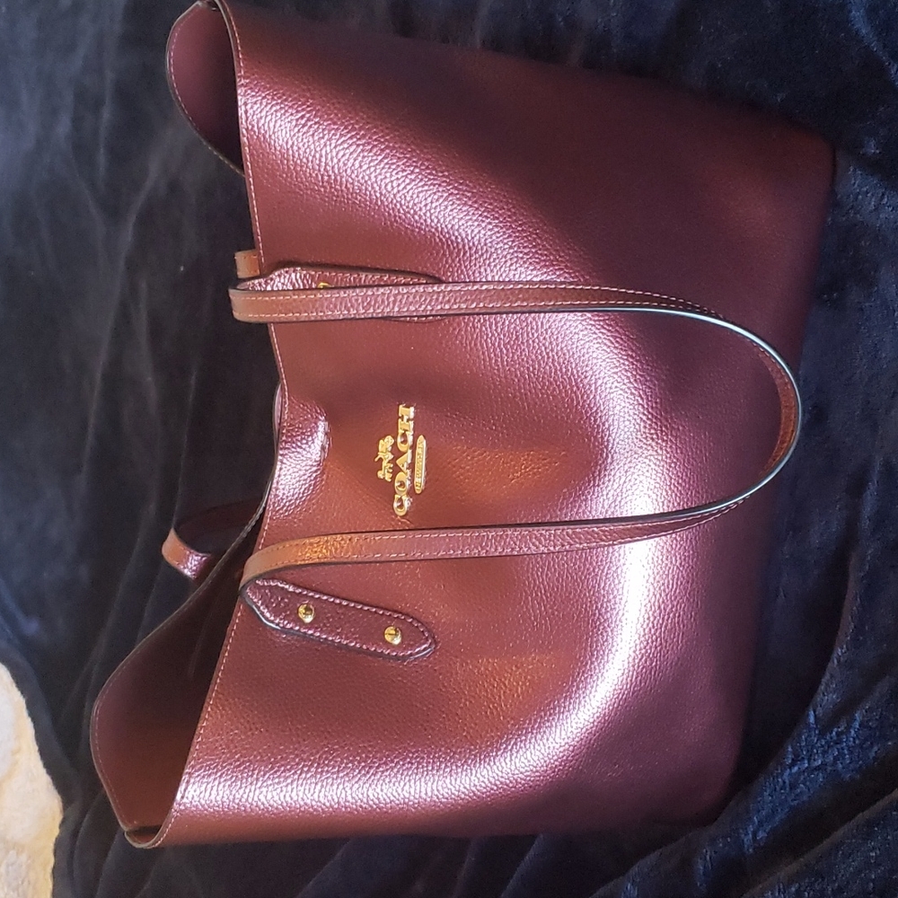Burgundy Coach Tote (Authentic)